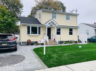 1454 Madison Pl, Pompton Lakes, NJ 07442