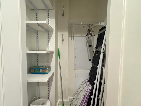 800 Jackson Street image 20 of 36