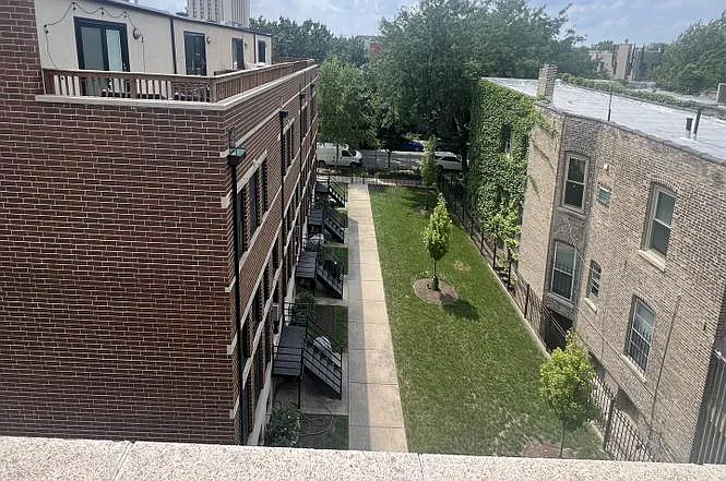 1217 N Hoyne Ave #G — Photo 10