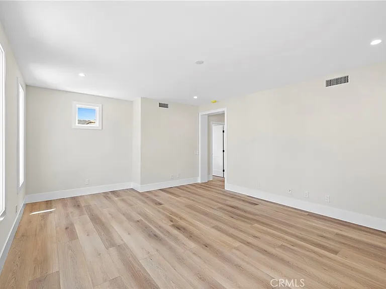 22661 Sweetmeadow — Photo 39