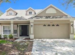 24417 Crosscut Rd, Lutz, FL 33559