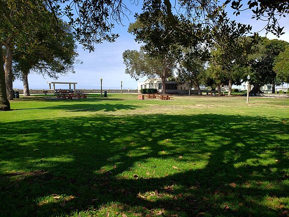 2nd image of 740 W Paseo Del Mar