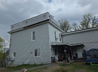 18 Pike St, Barre, VT 05641