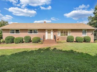 548 Litchell Rd, Salem, VA 24153