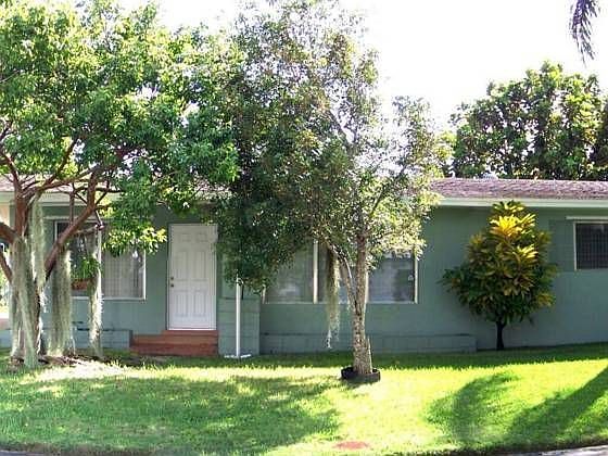 1st image of 18691 Belview Dr
