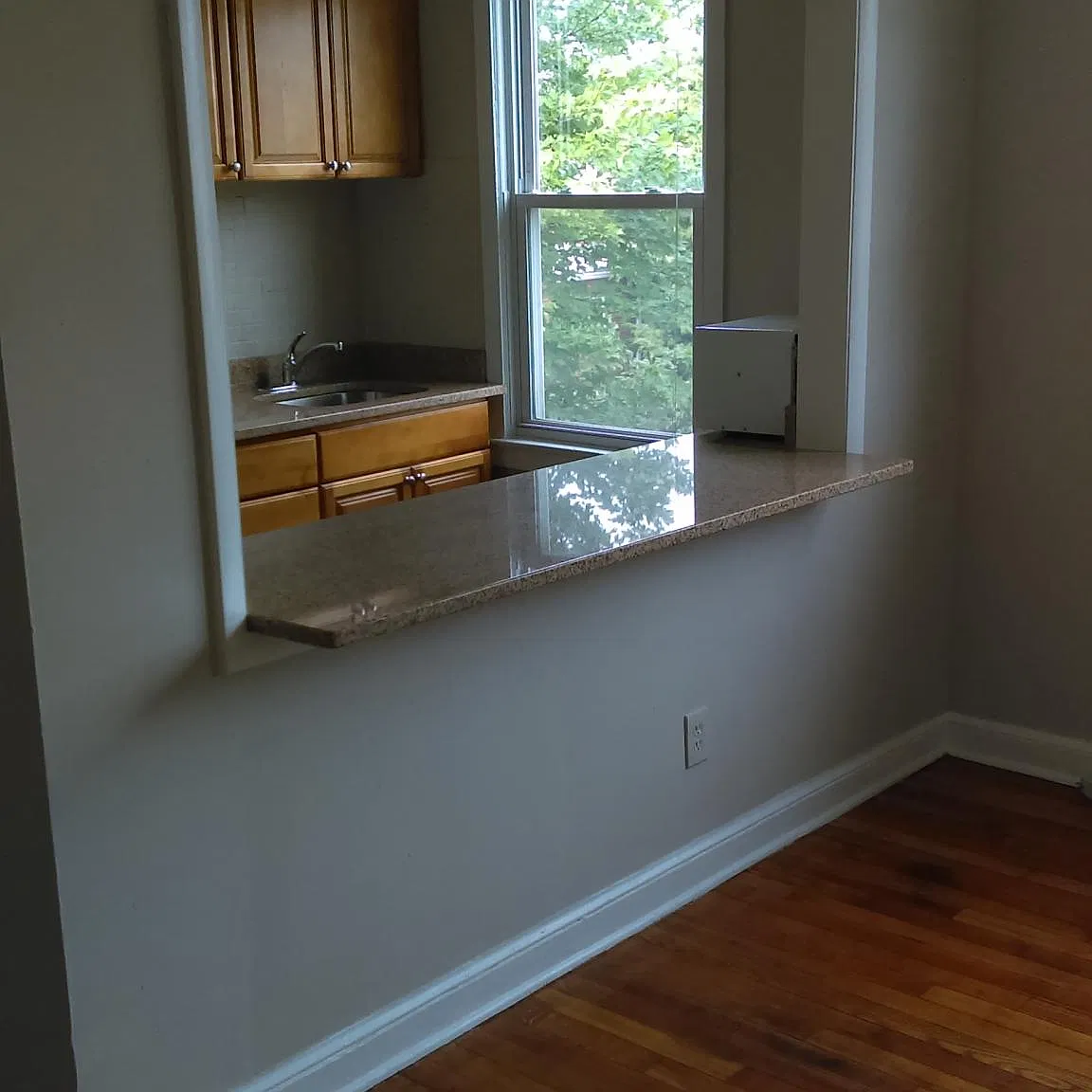 1135 16th St NE — Photo 4
