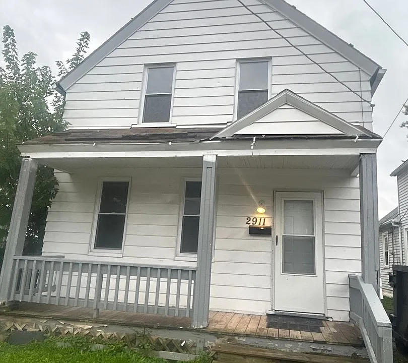 2911 Saratoga Ave