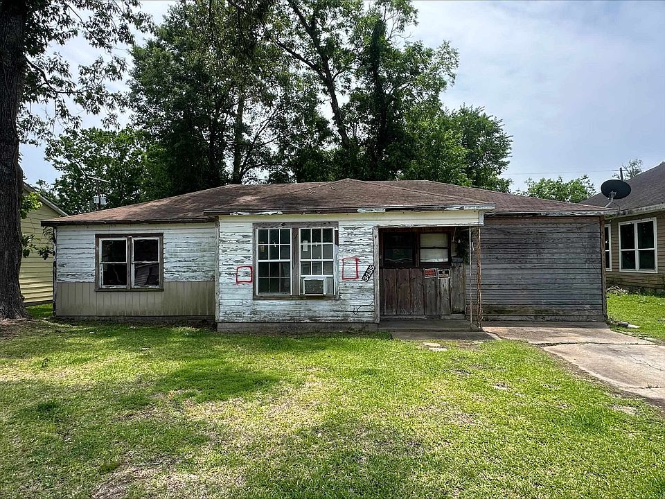 1st image of 3435 Cherry Dr