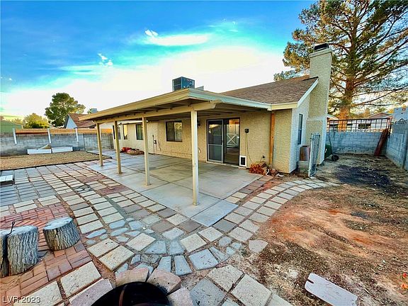 4th image of 5216 Rock Creek Ln