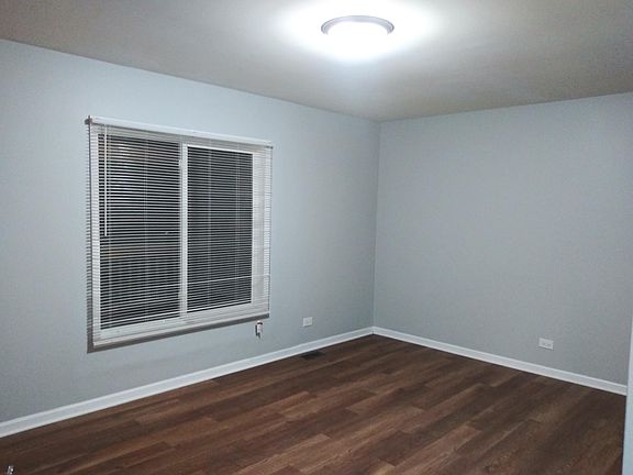 4th image of 16024 Haven Ave
