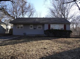 2325 SW 26th Dr, Topeka, KS 66611