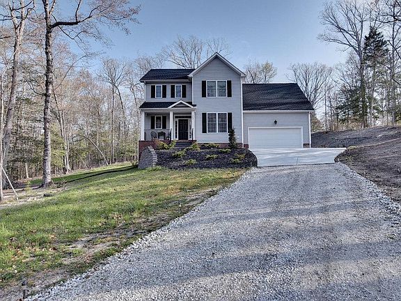 2nd image of 109 Rich Neck Rd
