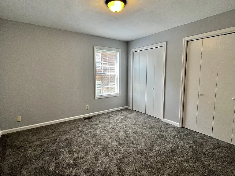 2 bed, 1.0 bath, 980 sqft, $925 — Photo 3