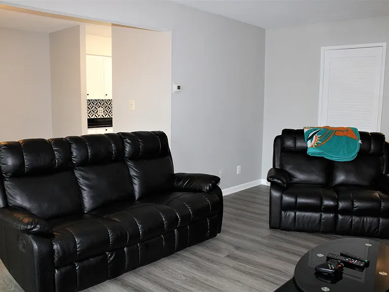 10780 Green Mountain Cir — Photo 12