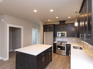 6905 N Jersey St Unit A, Portland, OR 97203