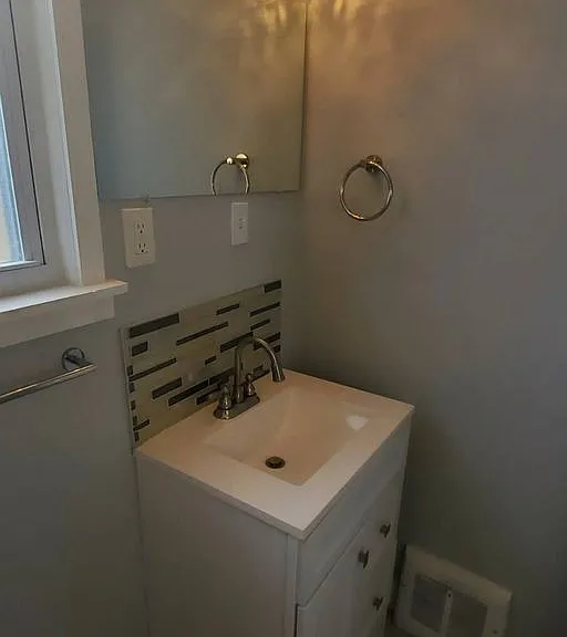 3302 Tullamore Rd — Photo 63