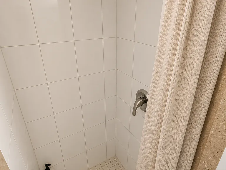 223 Spadina Rd #16 — Photo 3