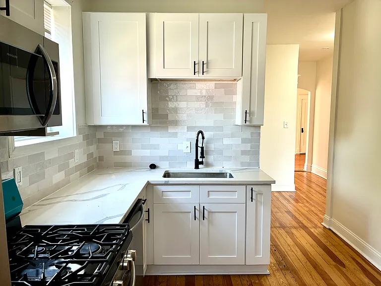 3421 Michigan Ave #2F — Photo 13