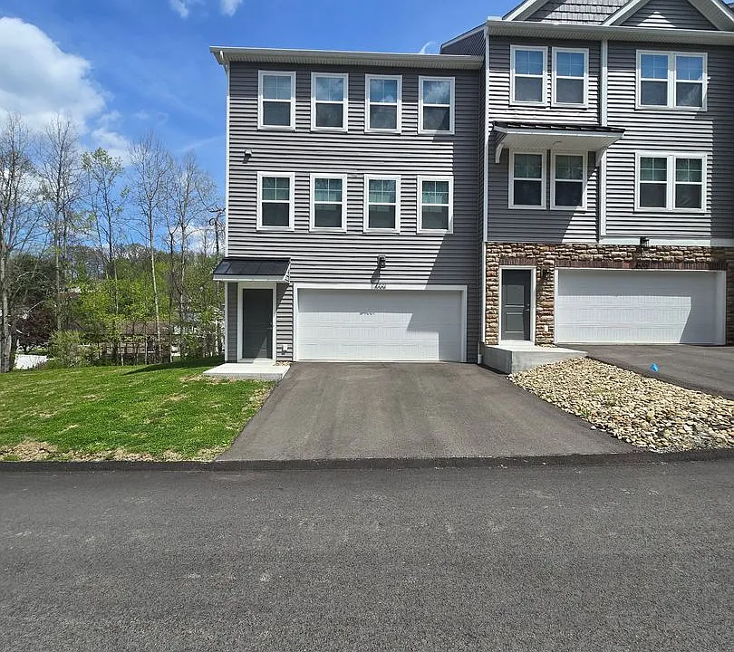 4005 Stefano Dr