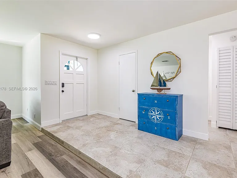 505 Heron Dr — Photo 21