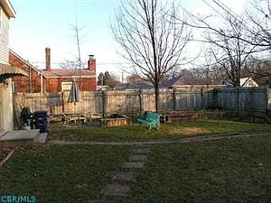 2nd image of 2797 E Moreland Dr