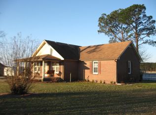 2147 County Line Rd, Belvidere, NC 27919