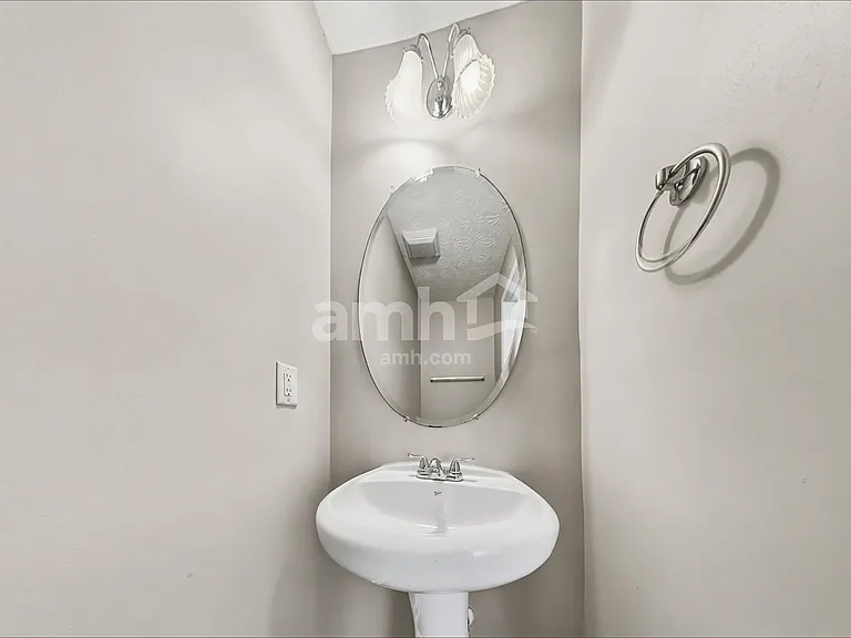 6252 Whitetail Ct NW — Photo 8