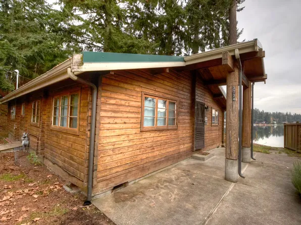 3734 Long Lake Dr SE, Olympia, WA 98503