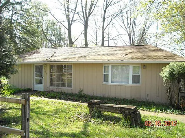 3742 Main Dr photo 1