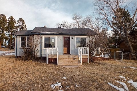 120 East Henrietta Avenue