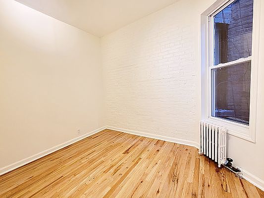 4th image of 363 W 17th St #3B