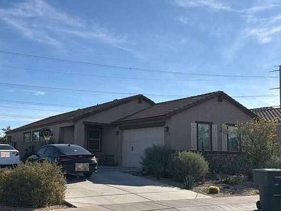 3rd image of 238 S San Fernando Ln