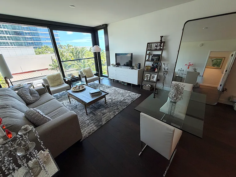 1100 Ala Moana Blvd #700 — Photo 4
