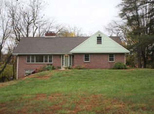 855 W Strasburg Rd, West Chester, PA 19382