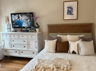 1186 Commonwealth Ave #3S, Allston, MA 02134