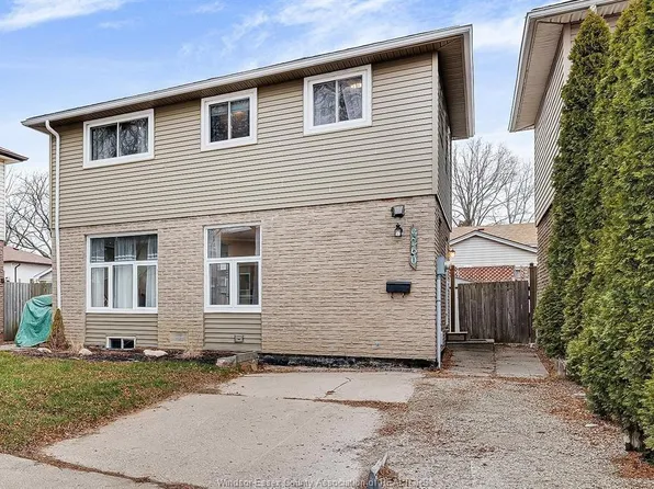 9260 Arncliffe Ct, Windsor, ON N8S 4J9