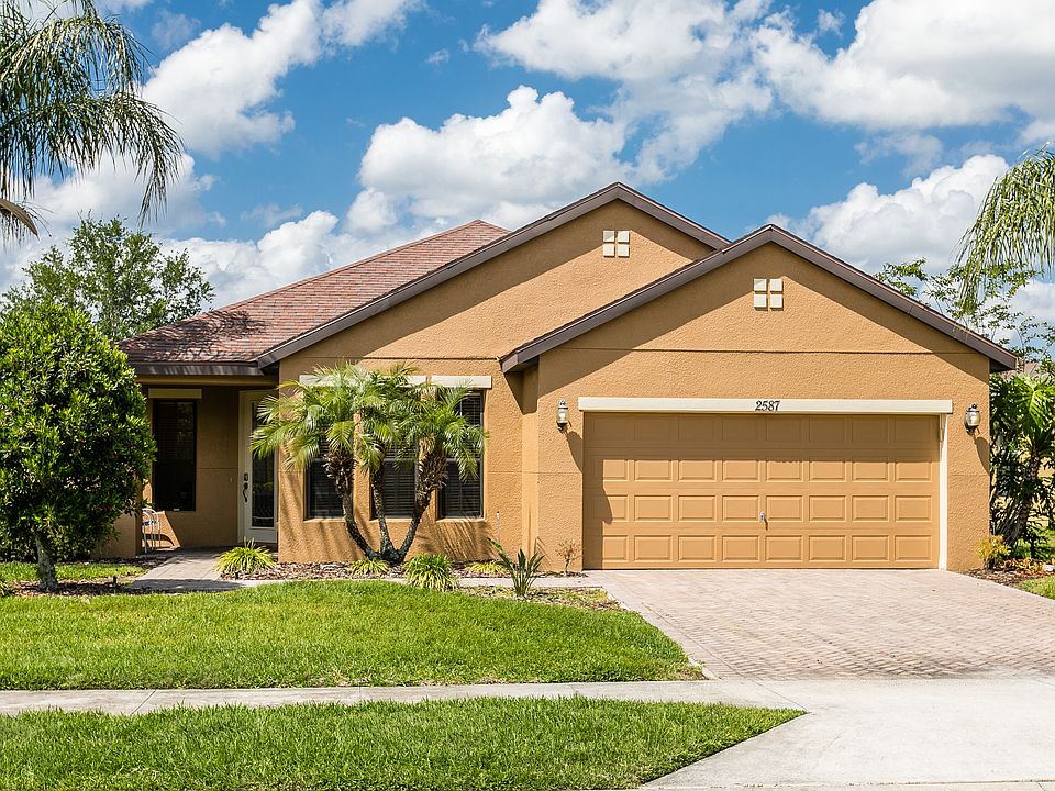 1st image of 2587 Vineyard Cir