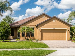 2587 Vineyard Cir, Sanford, FL 32771
