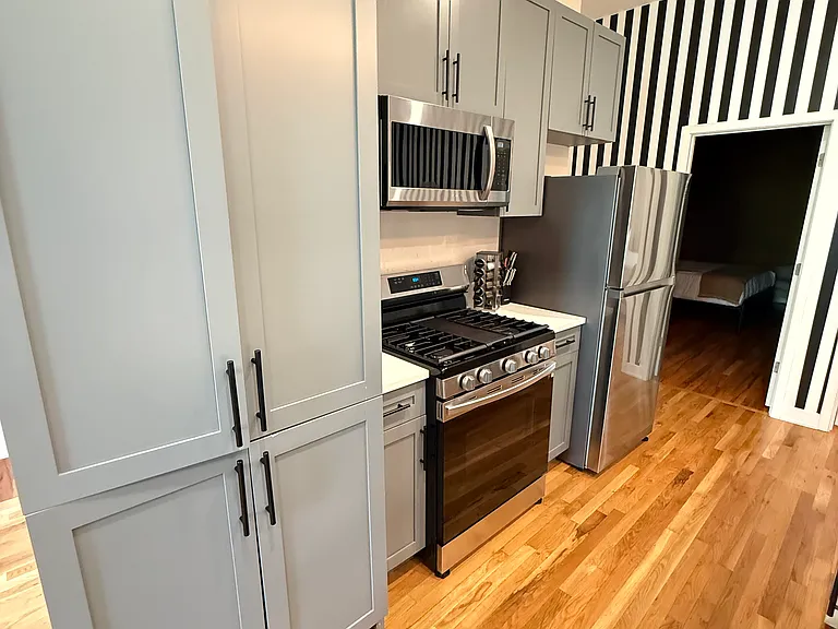 1861 N Winnebago Ave #2 — Photo 6