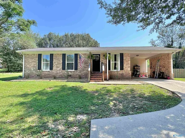 167 Rogers St, Hamilton, AL 35570