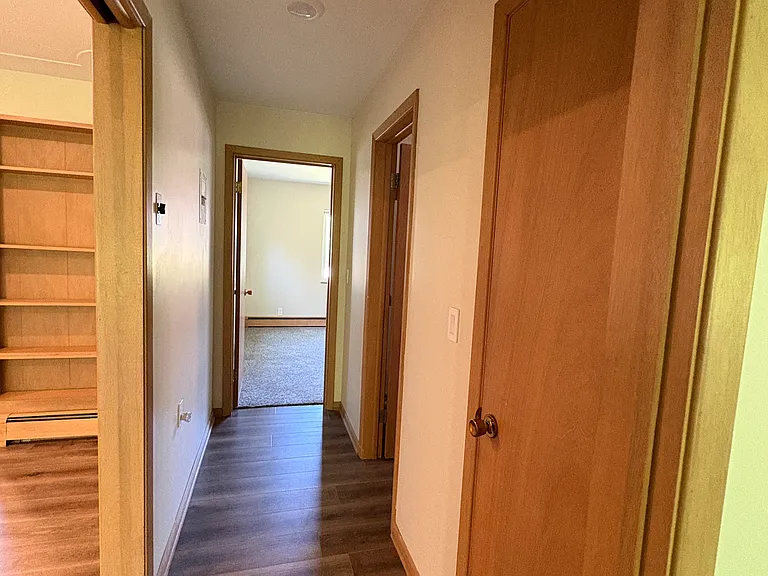 103 N Rocky River Dr — Photo 24