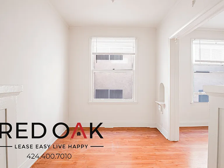 335 S Berendo St #207 — Photo 7