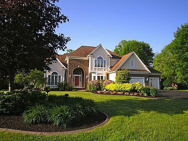 1st image of 3 Splendor Wood Dr