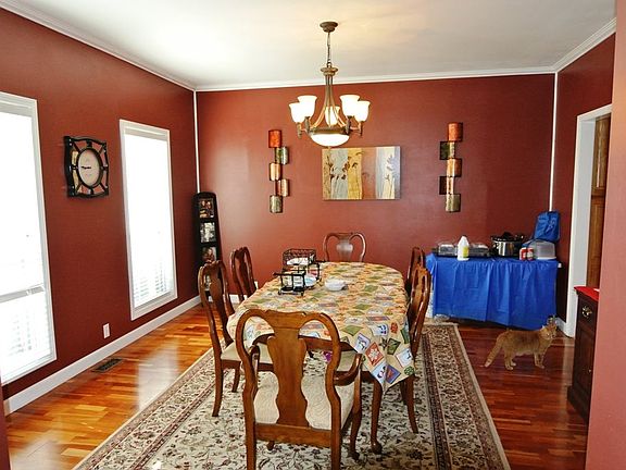 4th image of 255 Terrace Trl