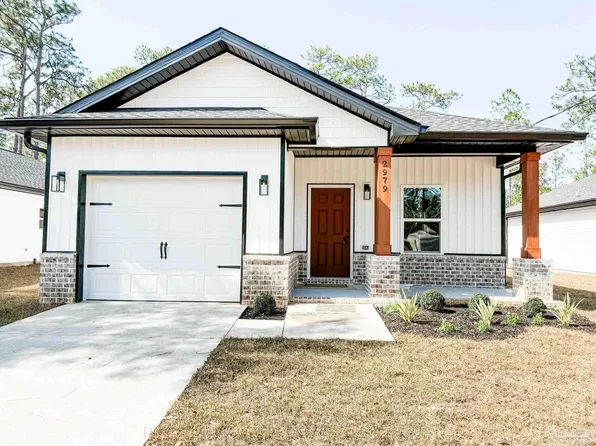 2979 28th Ave, Milton, FL 32583
