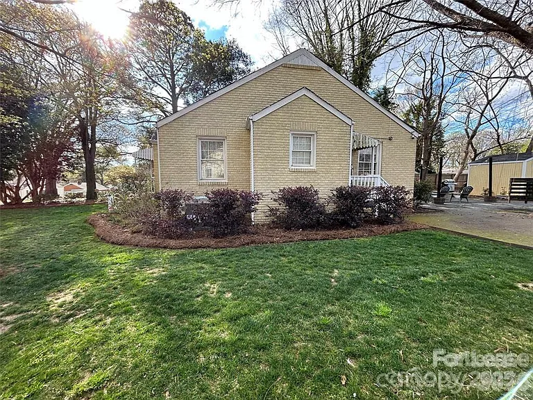 1300 Bethel Rd — Photo 23