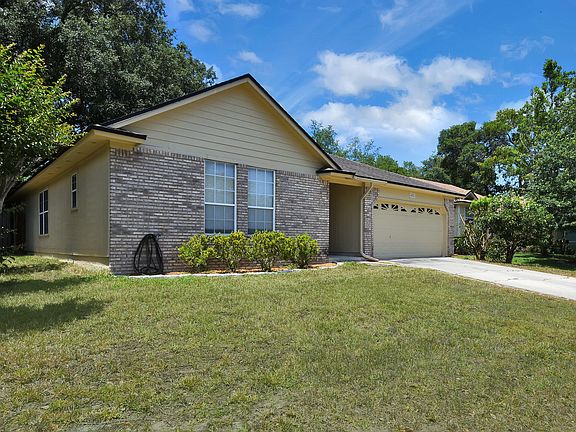 4th image of 4426 Hunters Haven Ln E