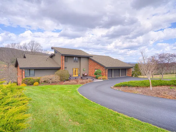 2584 Glade Rd, Blacksburg, VA 24060