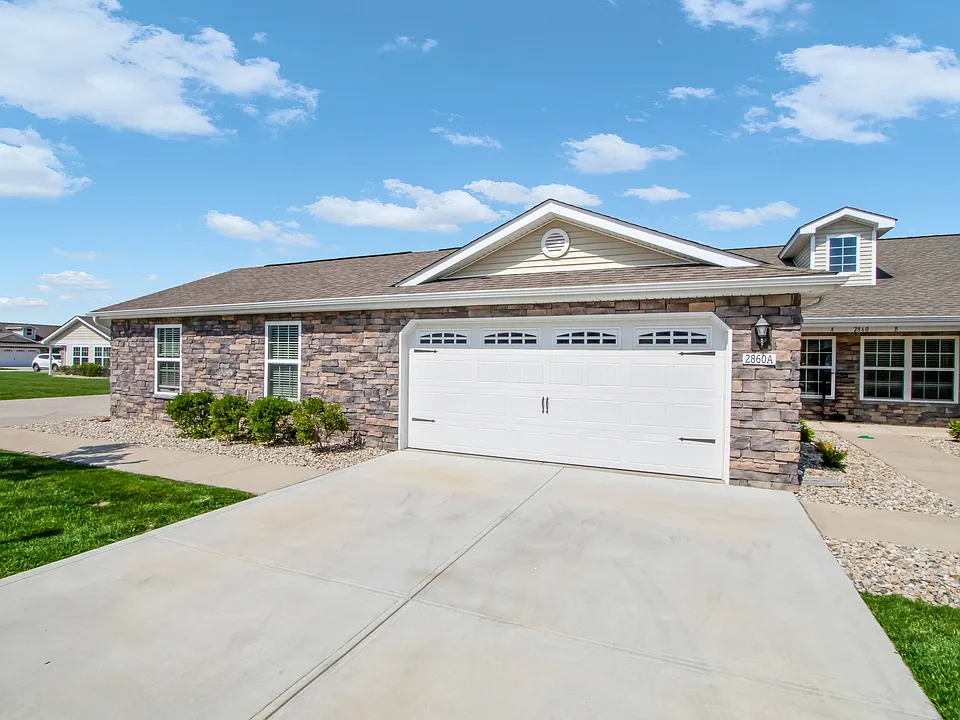 Redwood Brownsburg