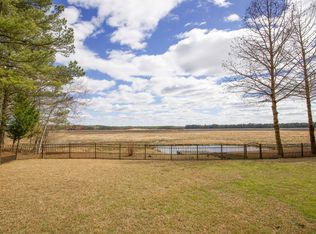 831 Seagull Dr, Vass, NC 28394